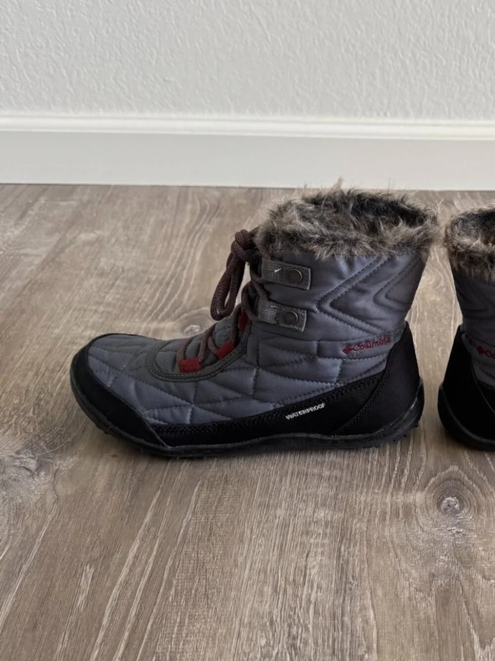 Columbia Minx Shorty III Boot | Winter Snow Mid Boot | Women’s Size 8.5